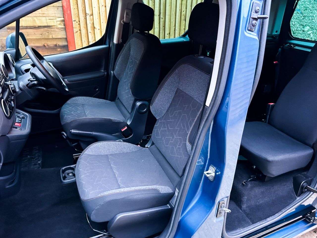 2018 PEUGEOT PARTNER TEPEE 2018 PEUGEOT PARTNER TEPEE