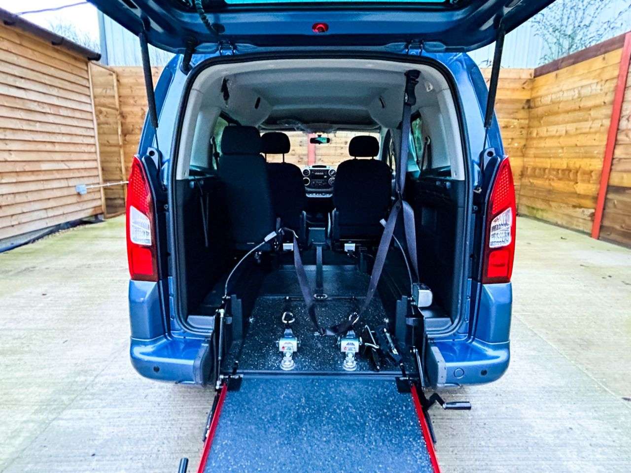 2018 PEUGEOT PARTNER TEPEE 2018 PEUGEOT PARTNER TEPEE