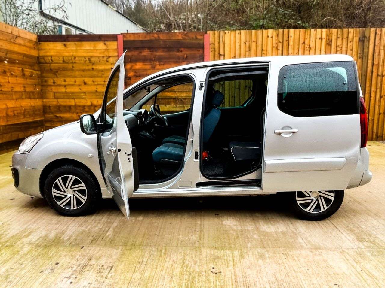A 2018 CITROEN BERLINGO 4 Seat Wheelchair Accessible Disabled Access Vehicle WAV A 2018 CITROEN BERLINGO 4 Seat Wheelchair Accessible Disabled Access Vehicle WAV