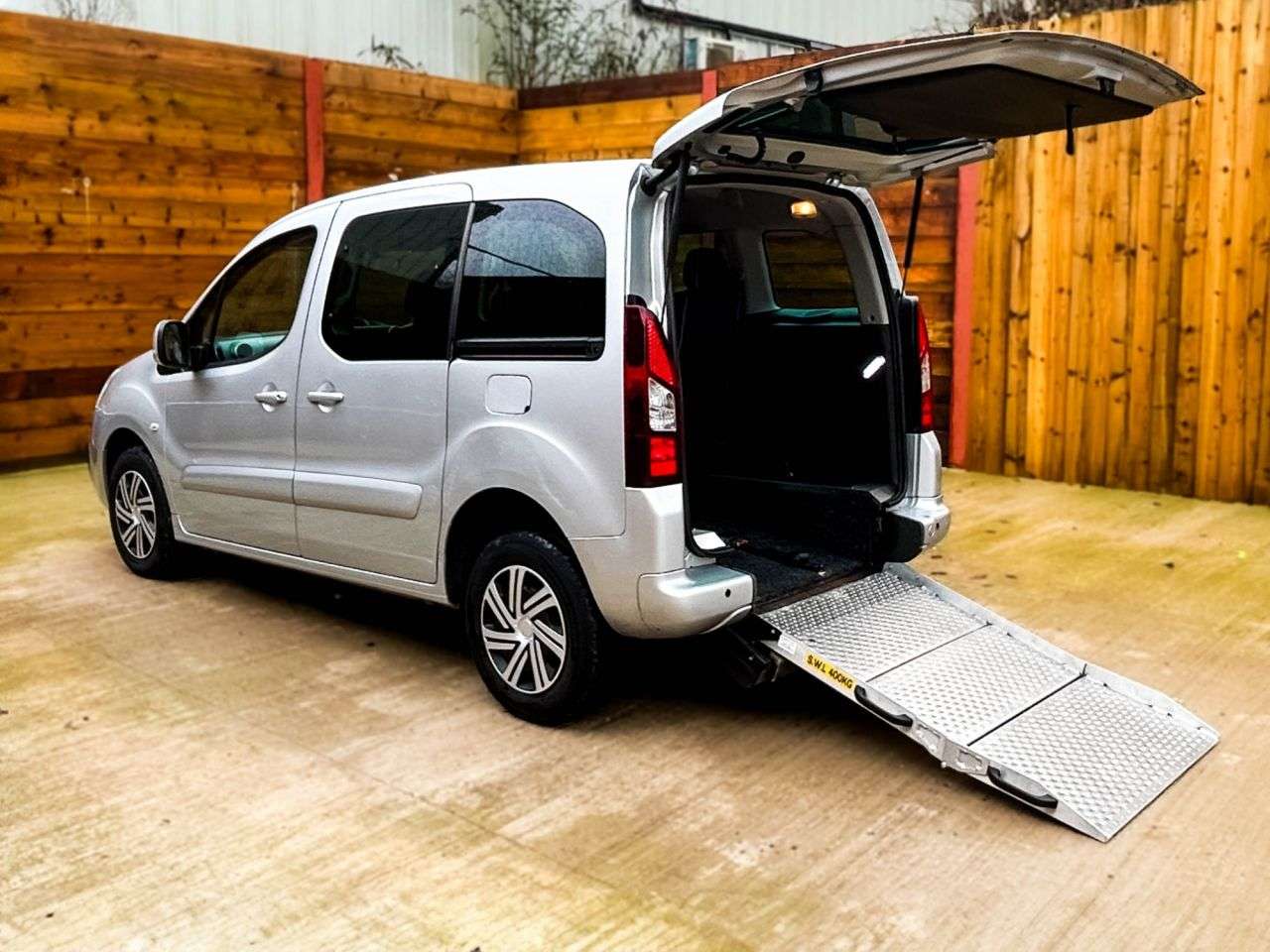 A 2018 CITROEN BERLINGO 4 Seat Wheelchair Accessible Disabled Access Vehicle WAV A 2018 CITROEN BERLINGO 4 Seat Wheelchair Accessible Disabled Access Vehicle WAV