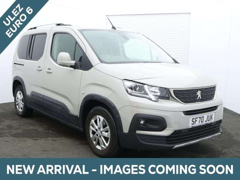 A 2020 PEUGEOT RIFTER 3 Seat Auto Wheelchair Accessible Disabled Access Vehicle WAV A 2020 PEUGEOT RIFTER 3 Seat Auto Wheelchair Accessible Disabled Access Vehicle WAV