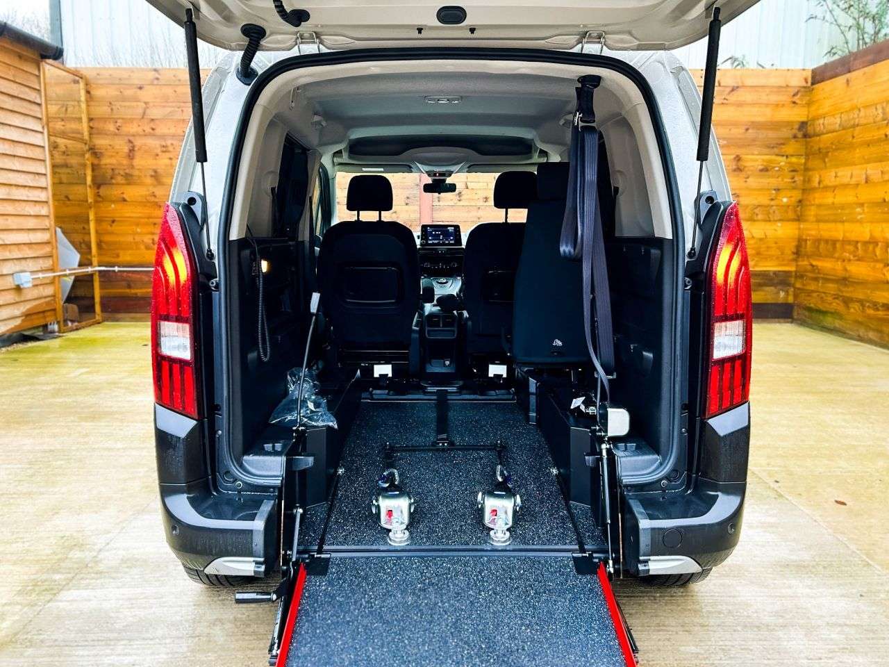 2020 PEUGEOT RIFTER 2020 PEUGEOT RIFTER