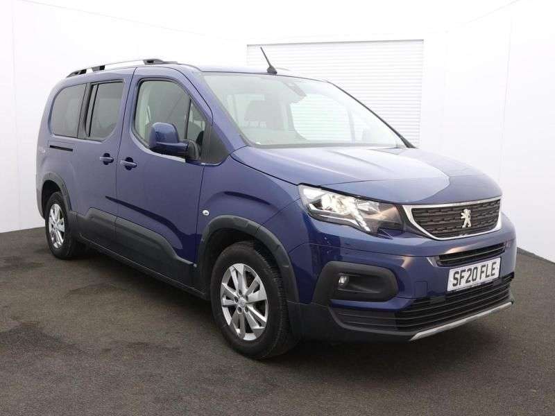 A 2020 PEUGEOT RIFTER L2 LWB 5 Seat Auto Wheelchair Accessible Disabled Access Vehicle WAV A 2020 PEUGEOT RIFTER L2 LWB 5 Seat Auto Wheelchair Accessible Disabled Access Vehicle WAV