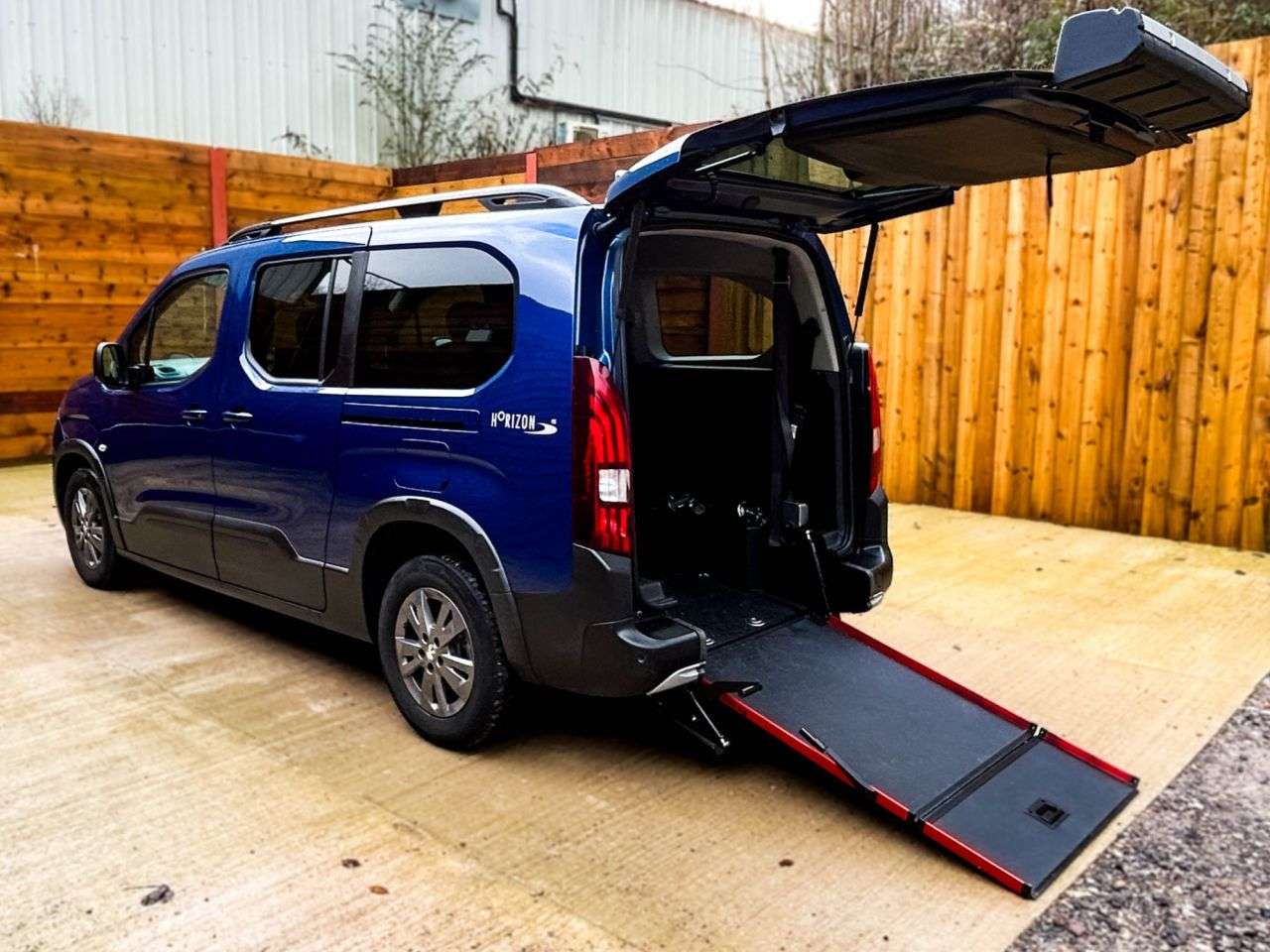 A 2022 PEUGEOT RIFTER L2 LWB 5 Seat Auto Wheelchair Accessible Disabled Access Vehicle WAV A 2022 PEUGEOT RIFTER L2 LWB 5 Seat Auto Wheelchair Accessible Disabled Access Vehicle WAV