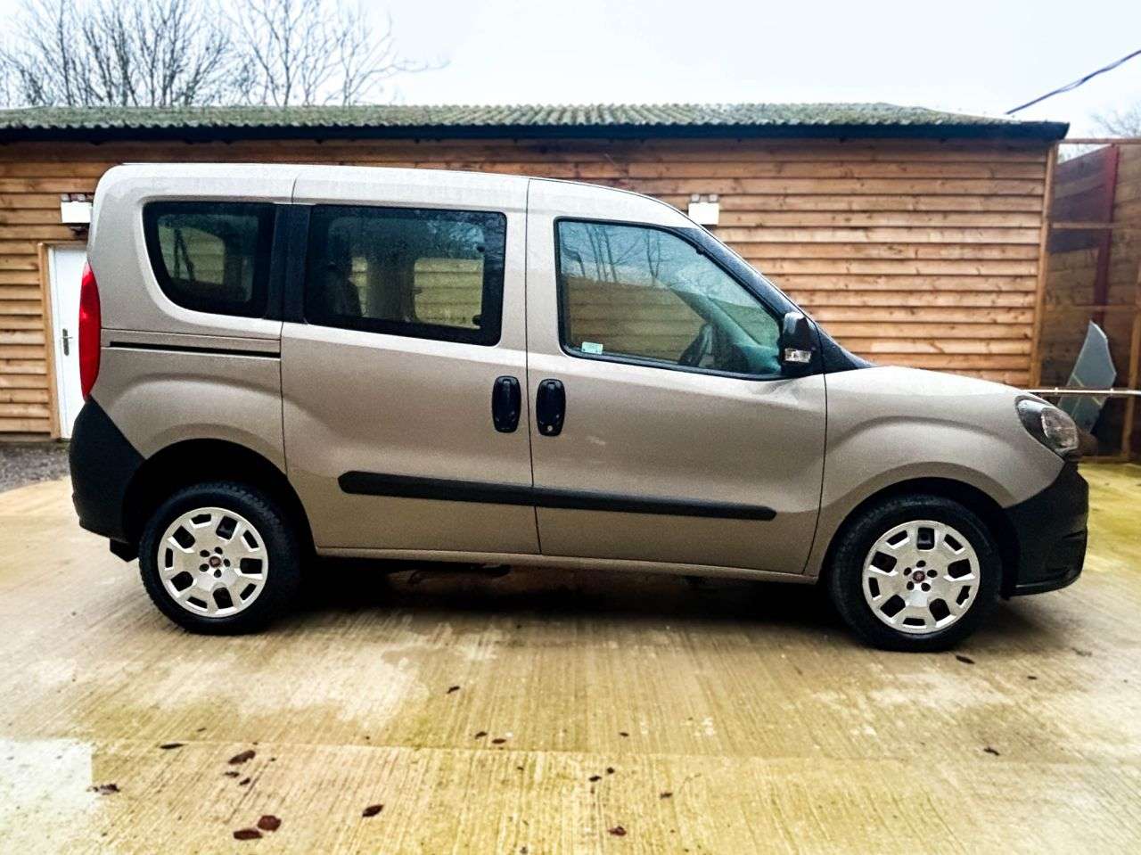 2019 FIAT DOBLO 2019 FIAT DOBLO