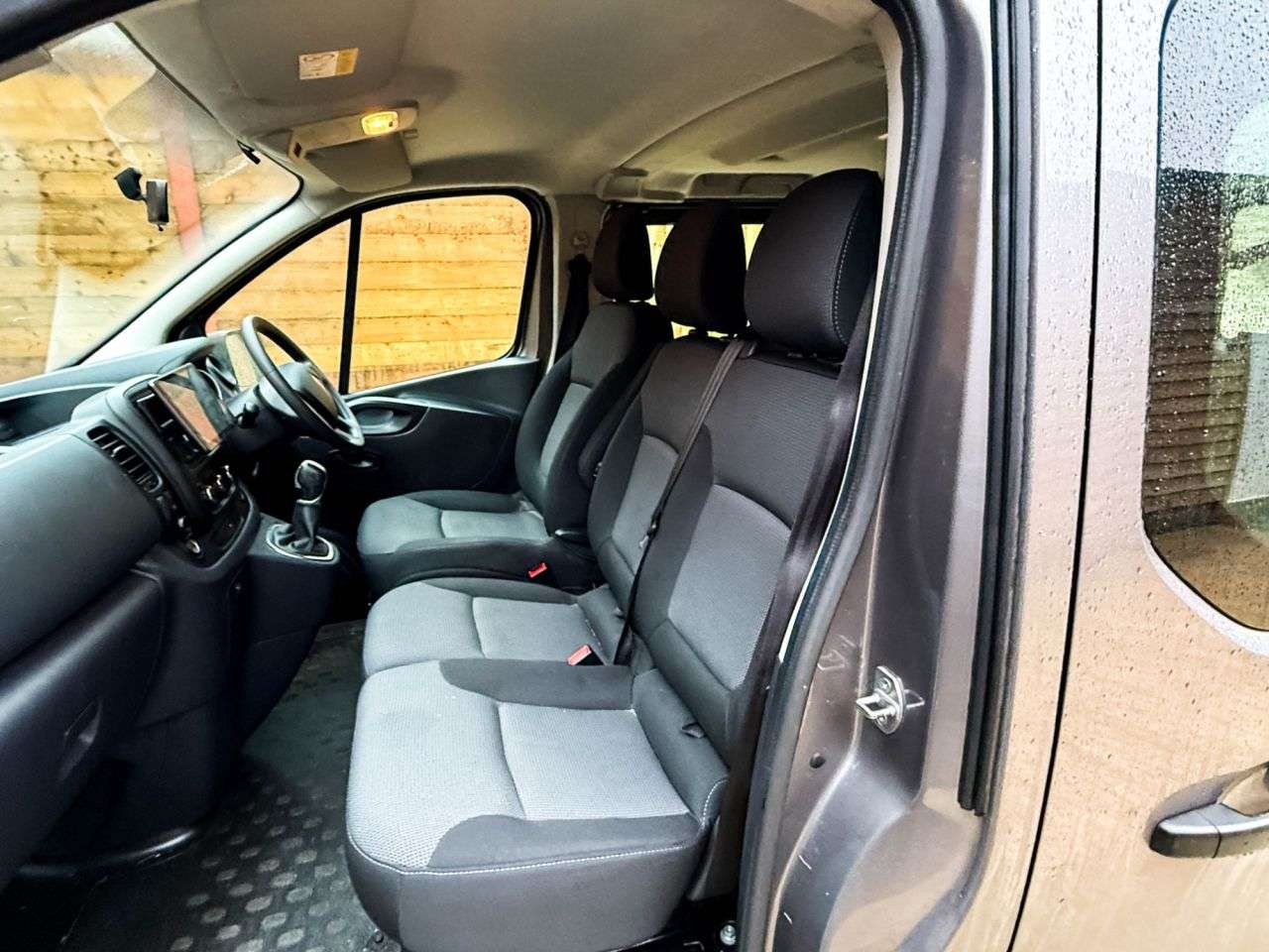 2021 RENAULT TRAFIC 2021 RENAULT TRAFIC