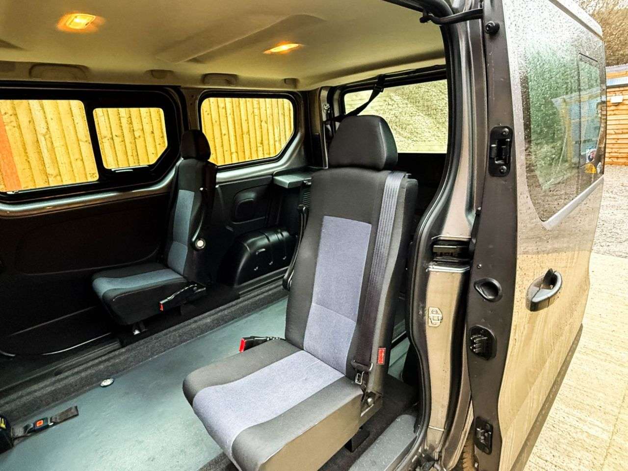 2021 RENAULT TRAFIC 2021 RENAULT TRAFIC