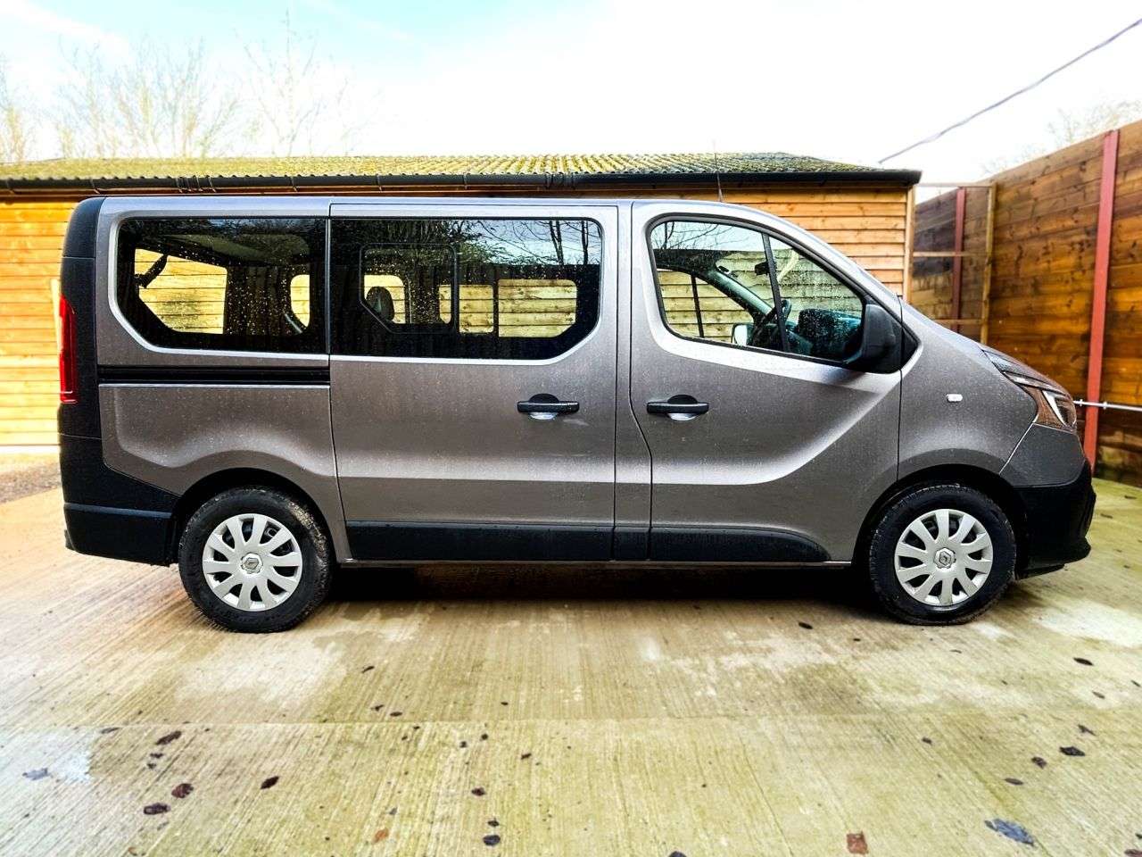 2021 RENAULT TRAFIC 2021 RENAULT TRAFIC