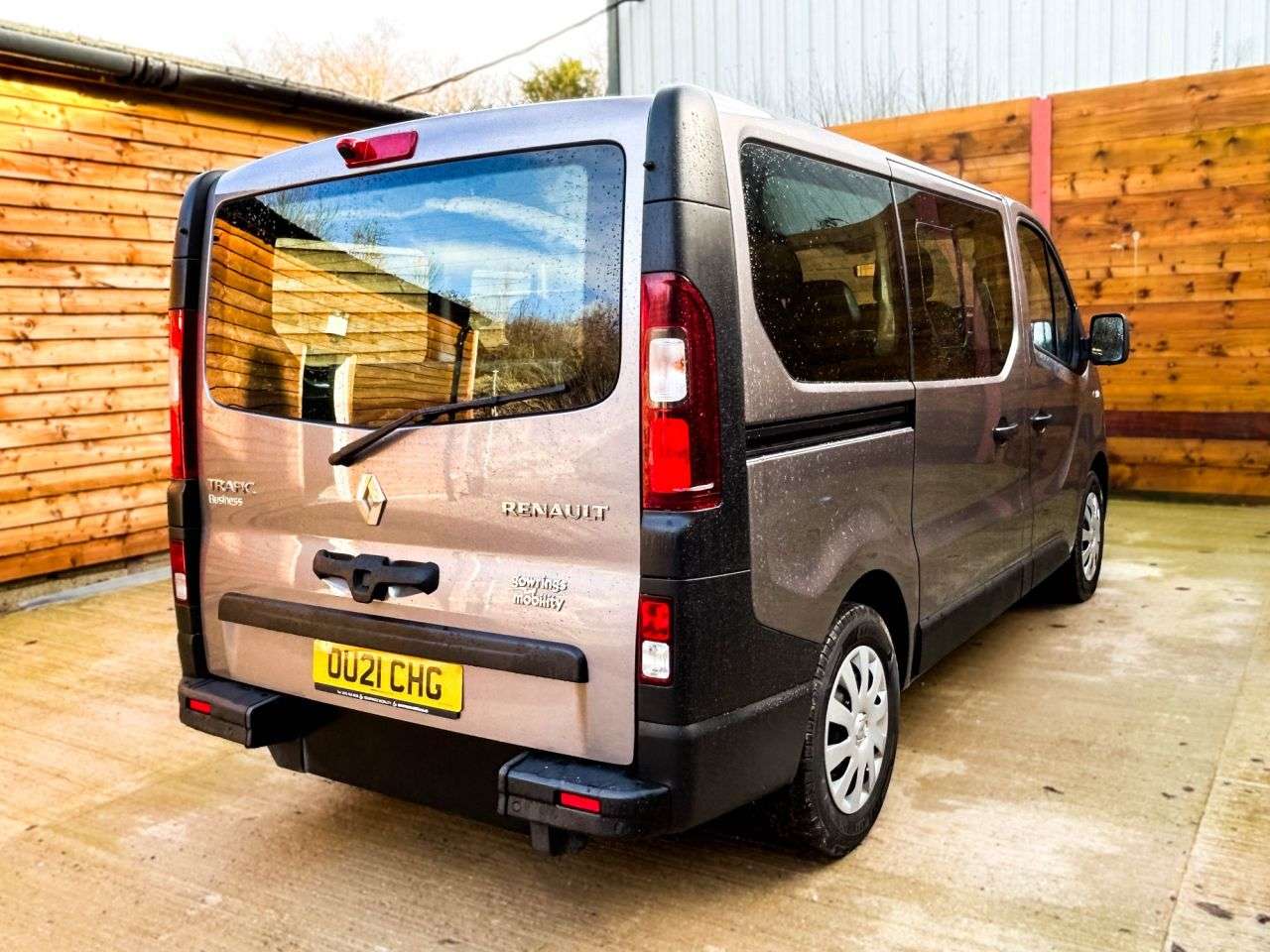 2021 RENAULT TRAFIC 2021 RENAULT TRAFIC