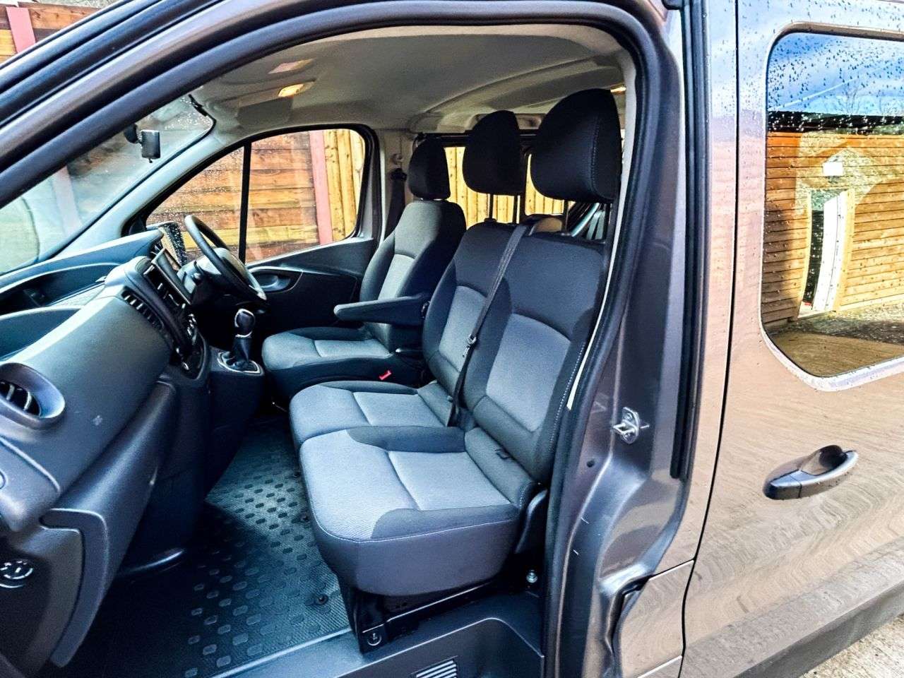 2021 RENAULT TRAFIC 2021 RENAULT TRAFIC