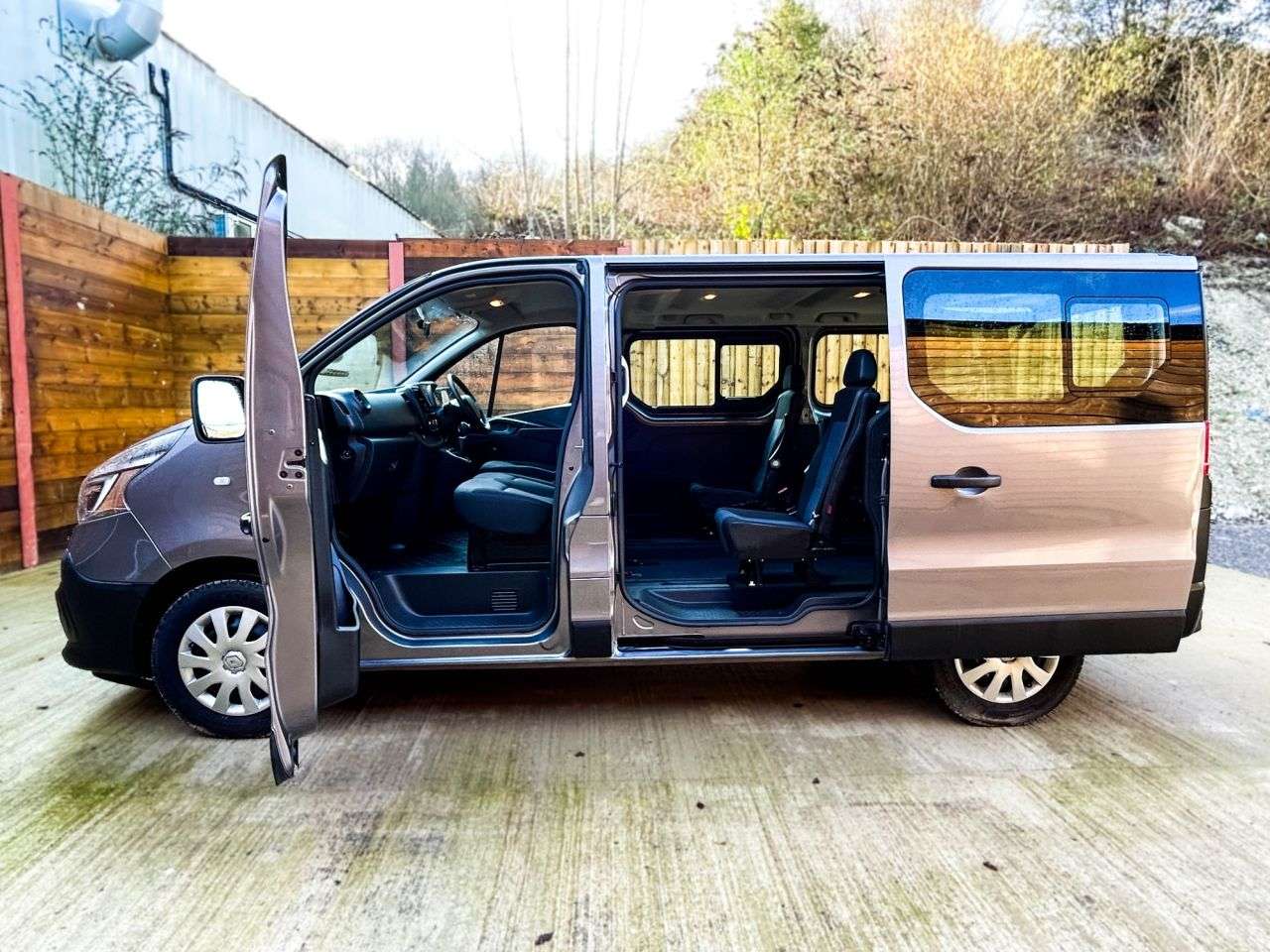 2021 RENAULT TRAFIC 2021 RENAULT TRAFIC