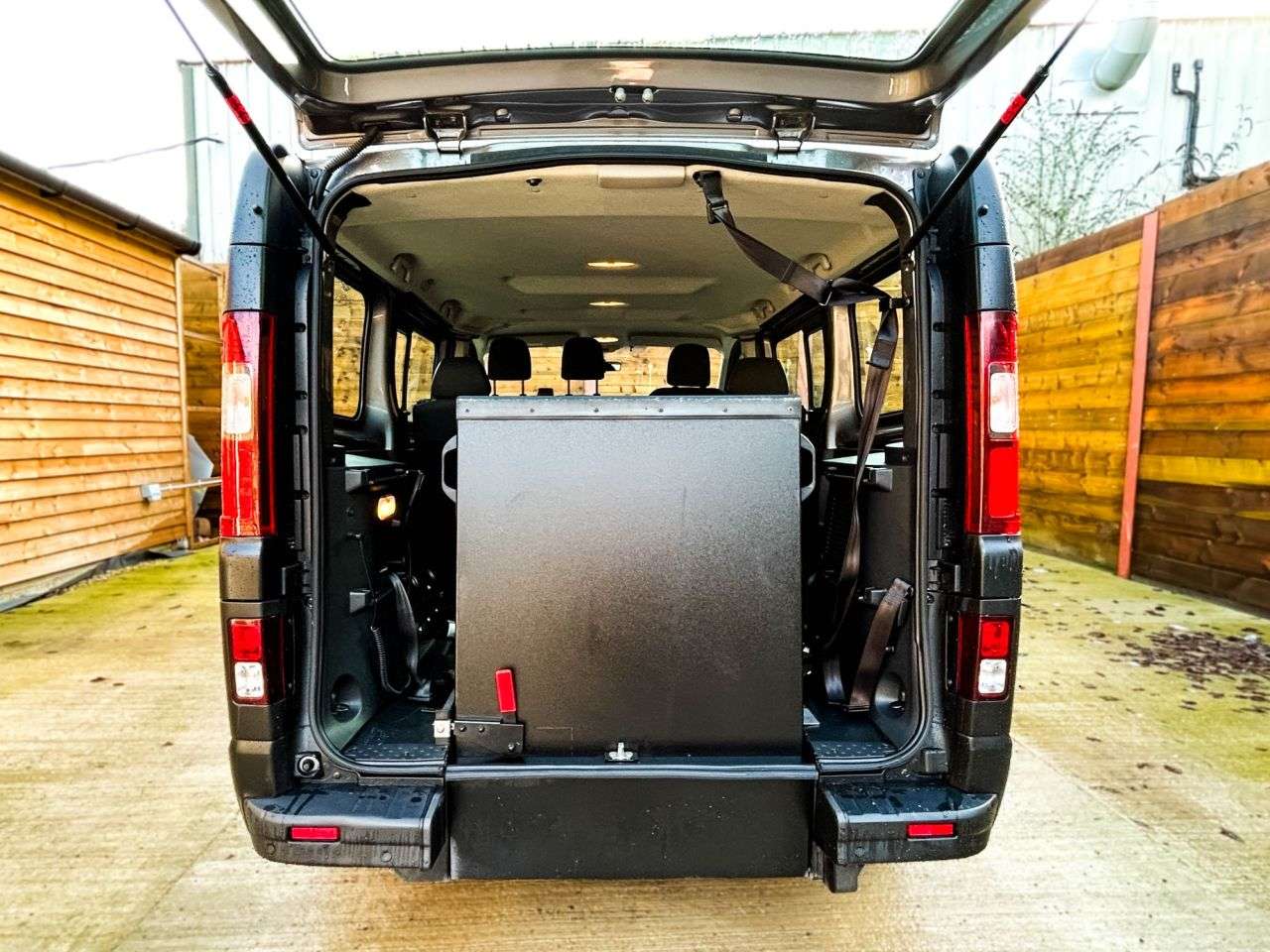 2021 RENAULT TRAFIC 2021 RENAULT TRAFIC