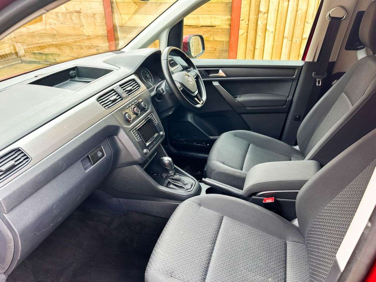 2021 VOLKSWAGEN CADDY MAXI LIFE 2021 VOLKSWAGEN CADDY MAXI LIFE