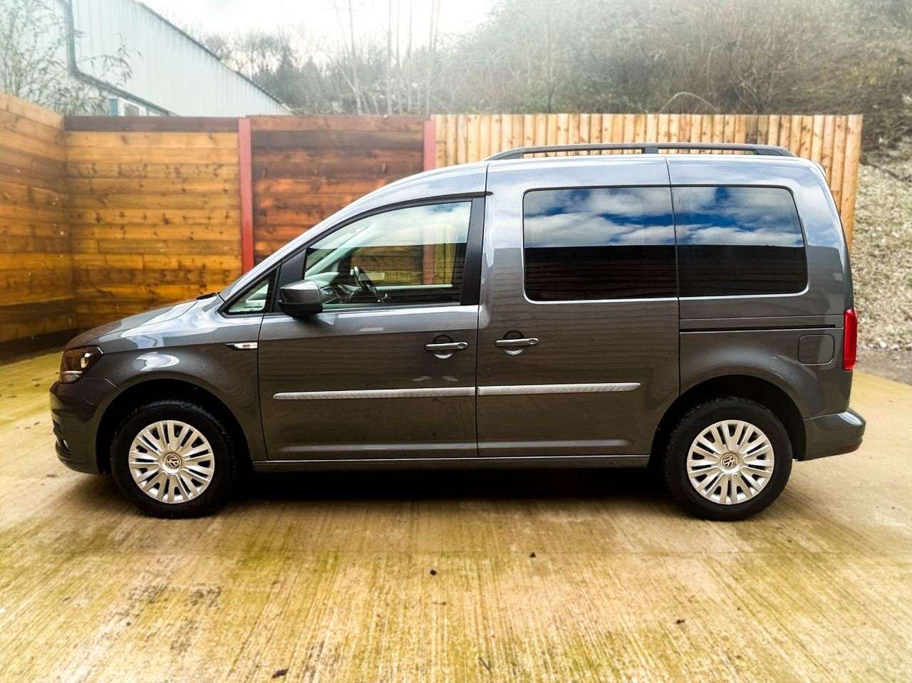 2018 VOLKSWAGEN CADDY LIFE 2018 VOLKSWAGEN CADDY LIFE