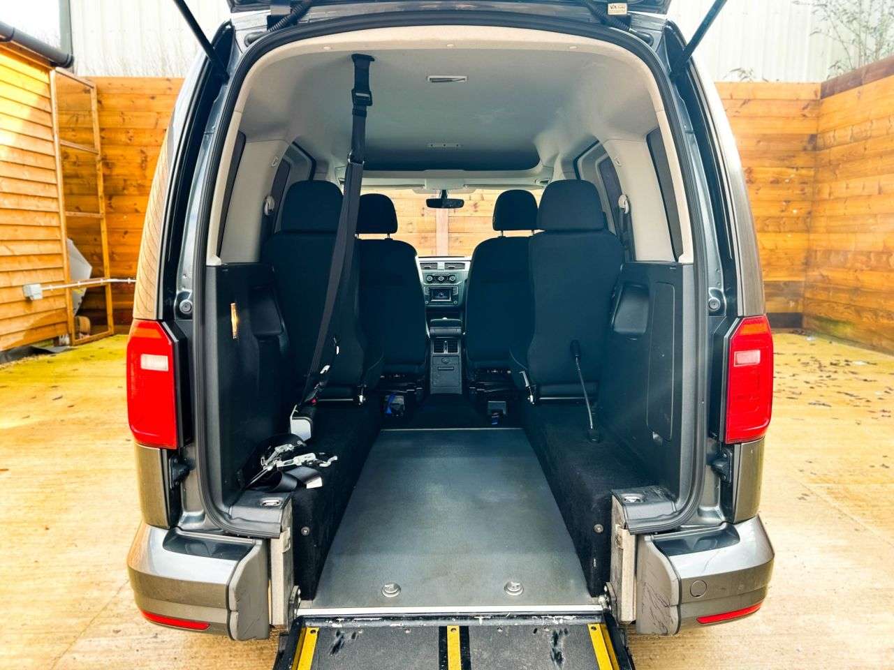 2018 VOLKSWAGEN CADDY LIFE 2018 VOLKSWAGEN CADDY LIFE