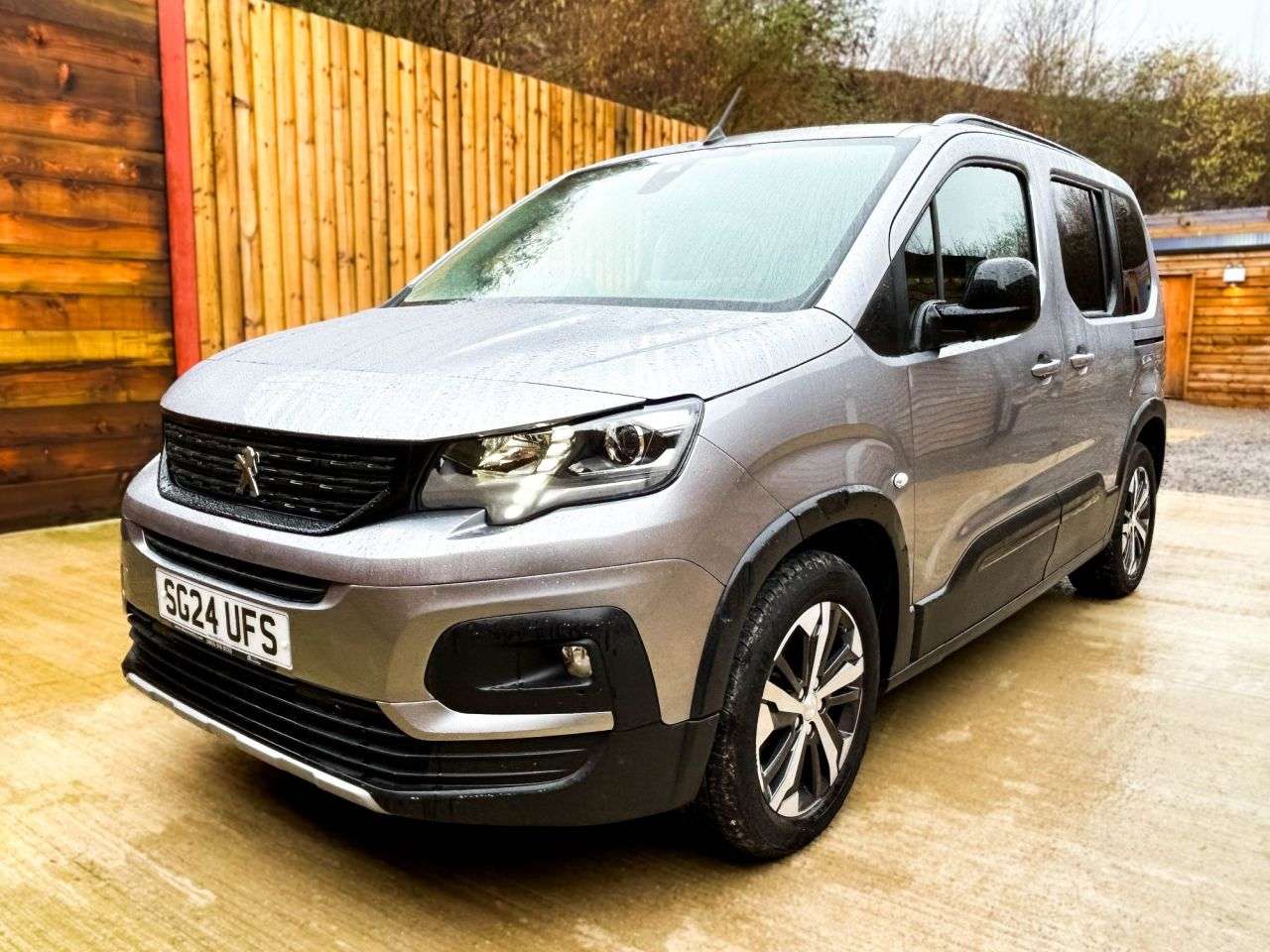 2024 PEUGEOT RIFTER 2024 PEUGEOT RIFTER