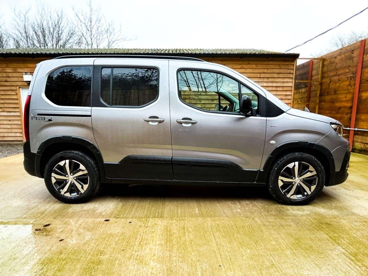 2024 PEUGEOT RIFTER 2024 PEUGEOT RIFTER