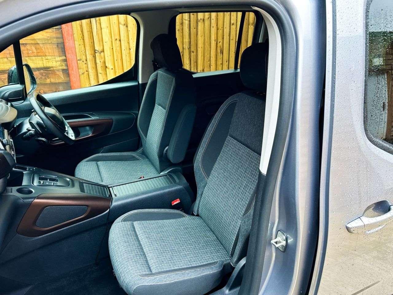 2024 PEUGEOT RIFTER 2024 PEUGEOT RIFTER