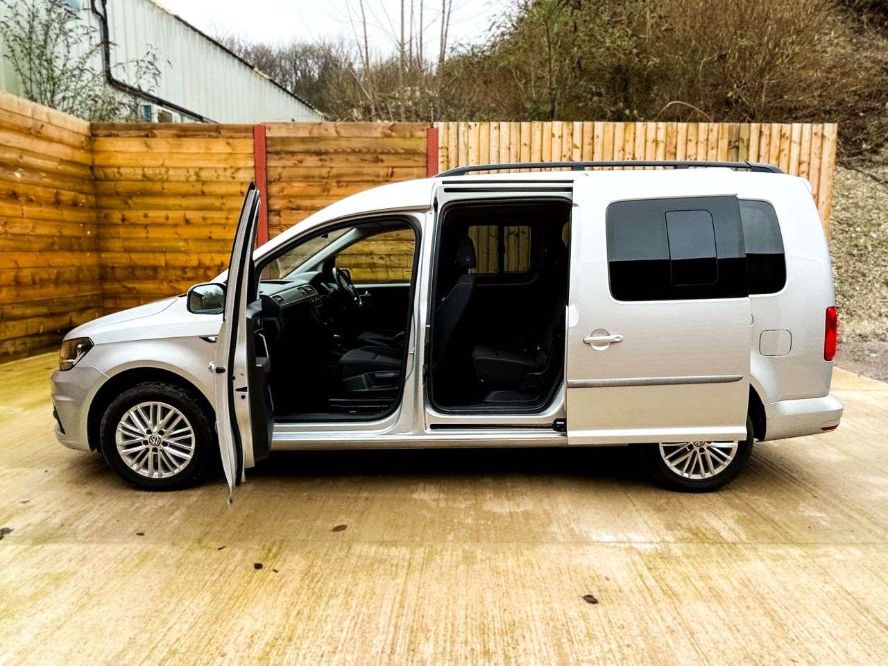 2018 VOLKSWAGEN CADDY MAXI LIFE 2018 VOLKSWAGEN CADDY MAXI LIFE