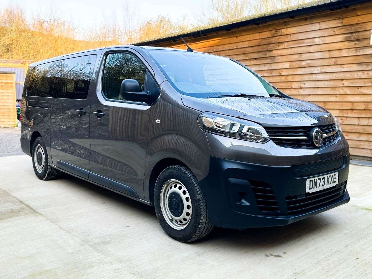 A 2023 VAUXHALL VIVARO LIFE ELECTRIC 6 Seat Electric Wheelchair Accessible Disabled Access Vehicle WAV A 2023 VAUXHALL VIVARO LIFE ELECTRIC 6 Seat Electric Wheelchair Accessible Disabled Access Vehicle WAV