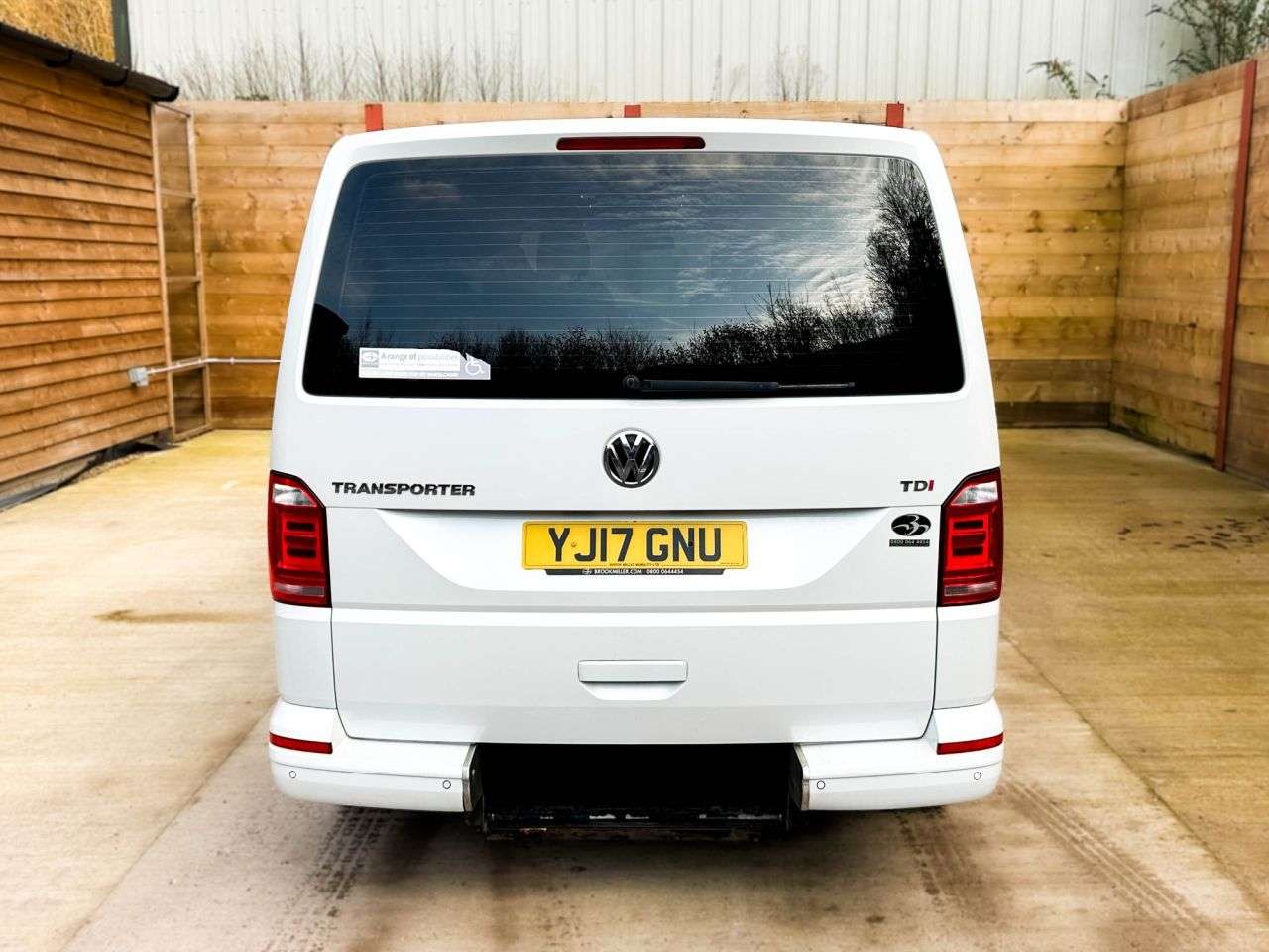 2017 VOLKSWAGEN TRANSPORTER 2017 VOLKSWAGEN TRANSPORTER