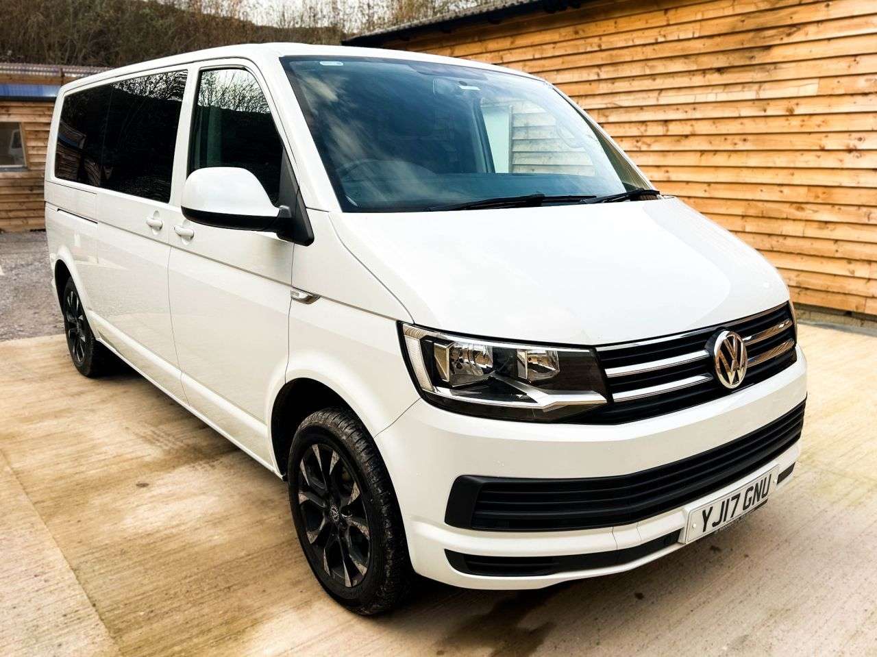 A 2017 VOLKSWAGEN TRANSPORTER LWB 6 Seat Auto Wheelchair Accessible Disabled Access Vehicle WAV A 2017 VOLKSWAGEN TRANSPORTER LWB 6 Seat Auto Wheelchair Accessible Disabled Access Vehicle WAV
