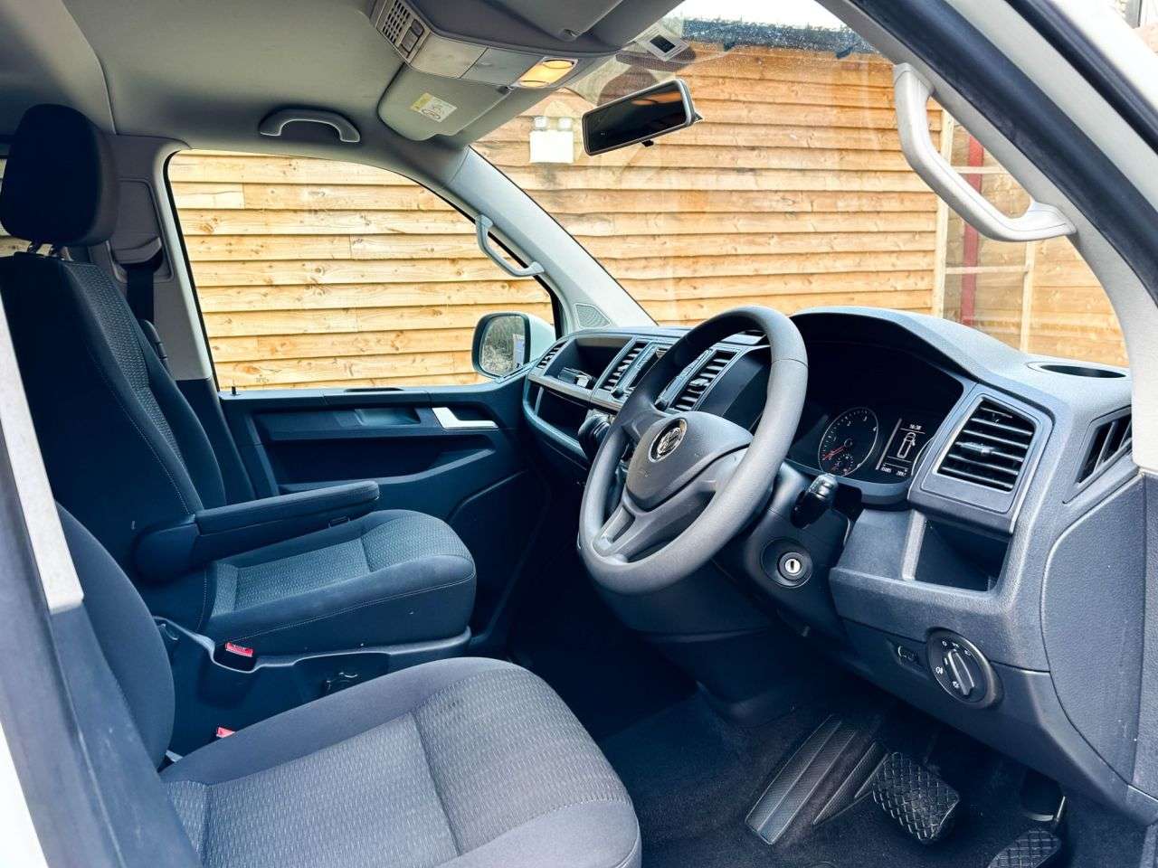 2017 VOLKSWAGEN TRANSPORTER 2017 VOLKSWAGEN TRANSPORTER