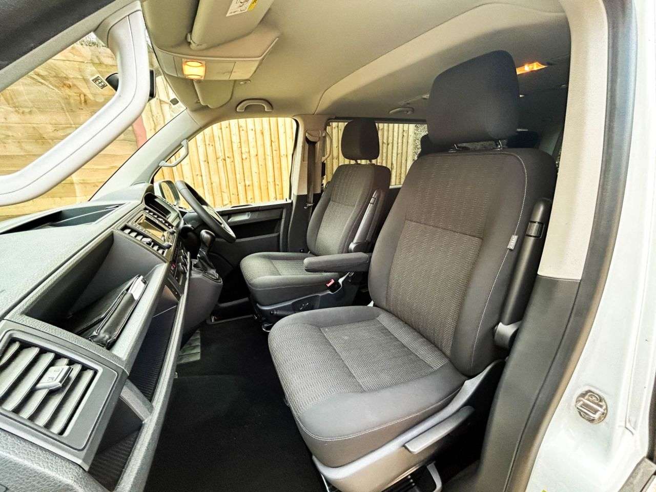 2017 VOLKSWAGEN TRANSPORTER 2017 VOLKSWAGEN TRANSPORTER