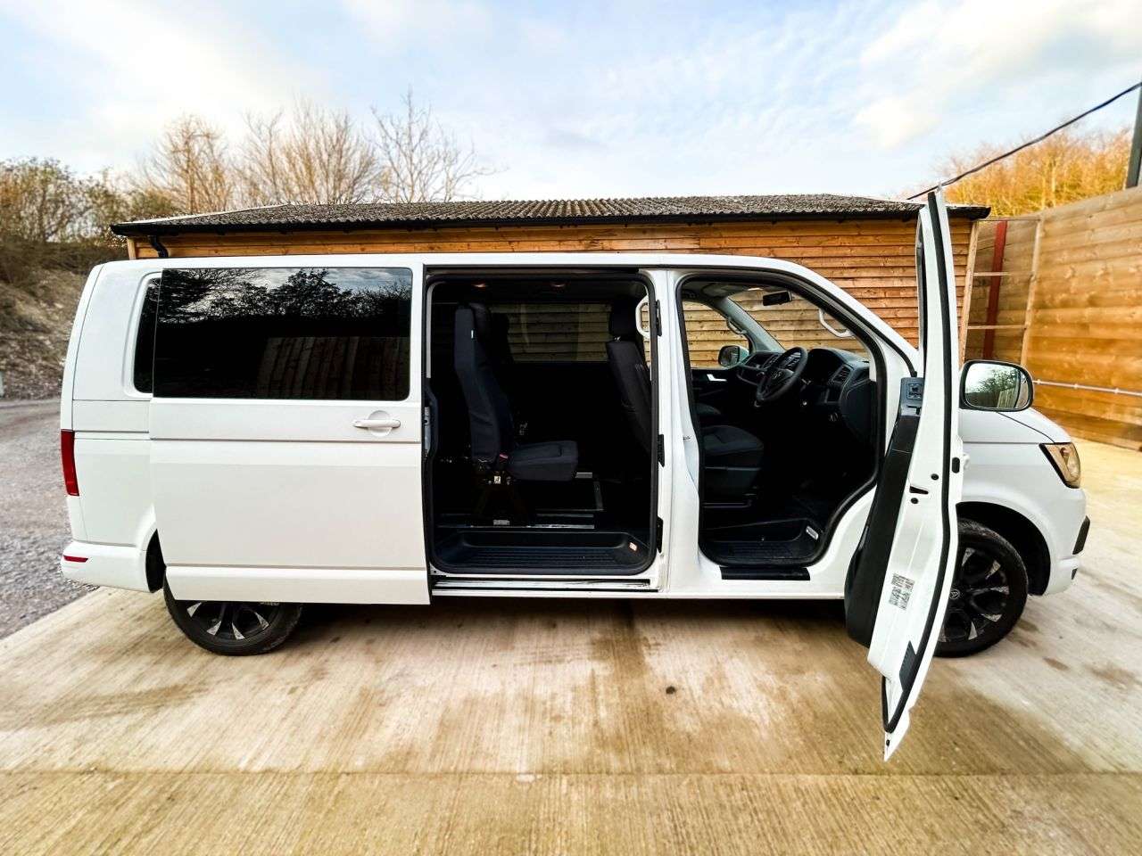 2017 VOLKSWAGEN TRANSPORTER 2017 VOLKSWAGEN TRANSPORTER
