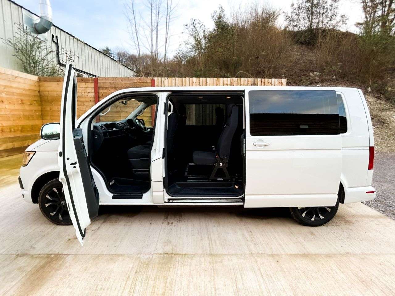 2017 VOLKSWAGEN TRANSPORTER 2017 VOLKSWAGEN TRANSPORTER