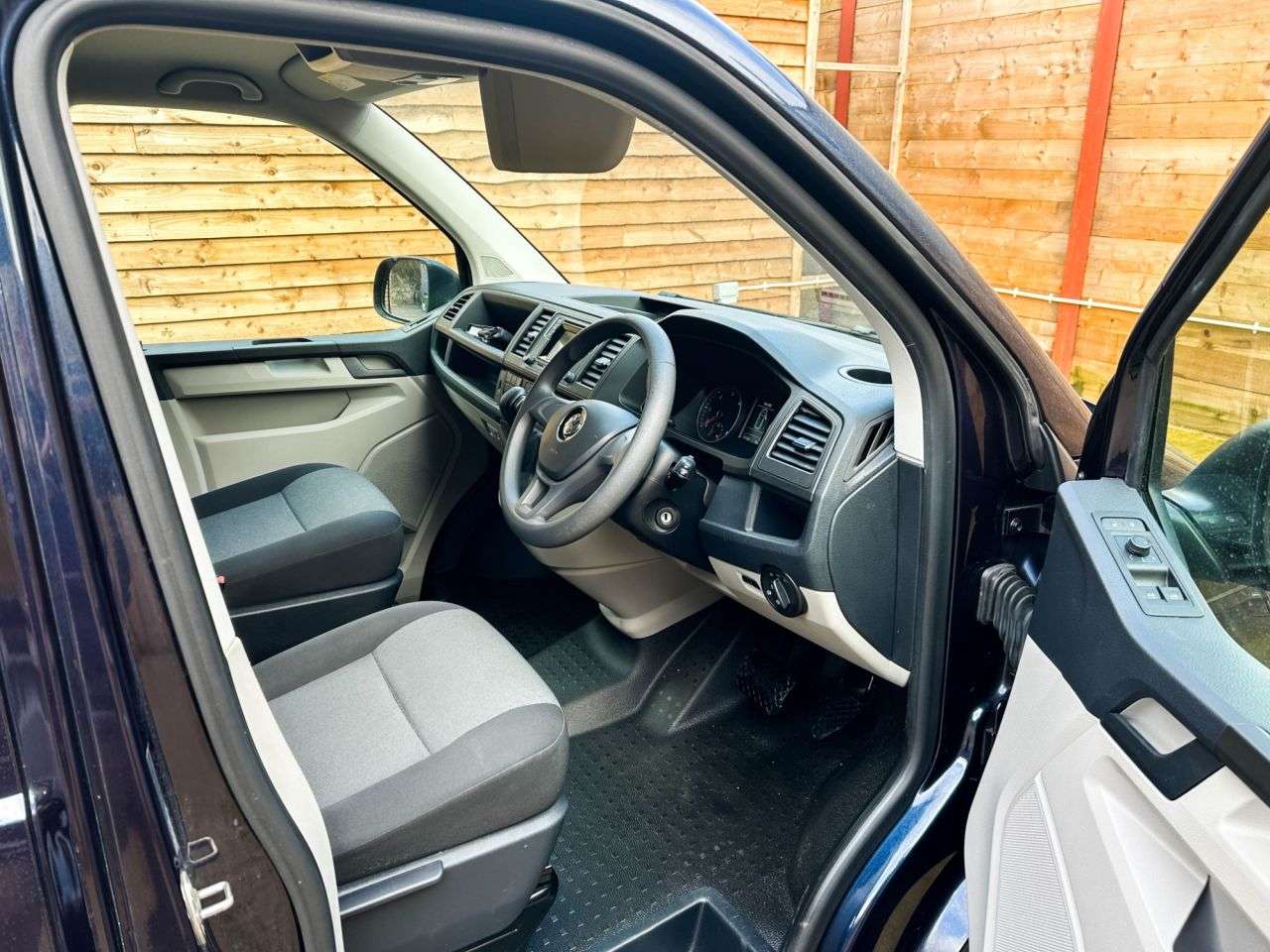 2019 VOLKSWAGEN TRANSPORTER 2019 VOLKSWAGEN TRANSPORTER