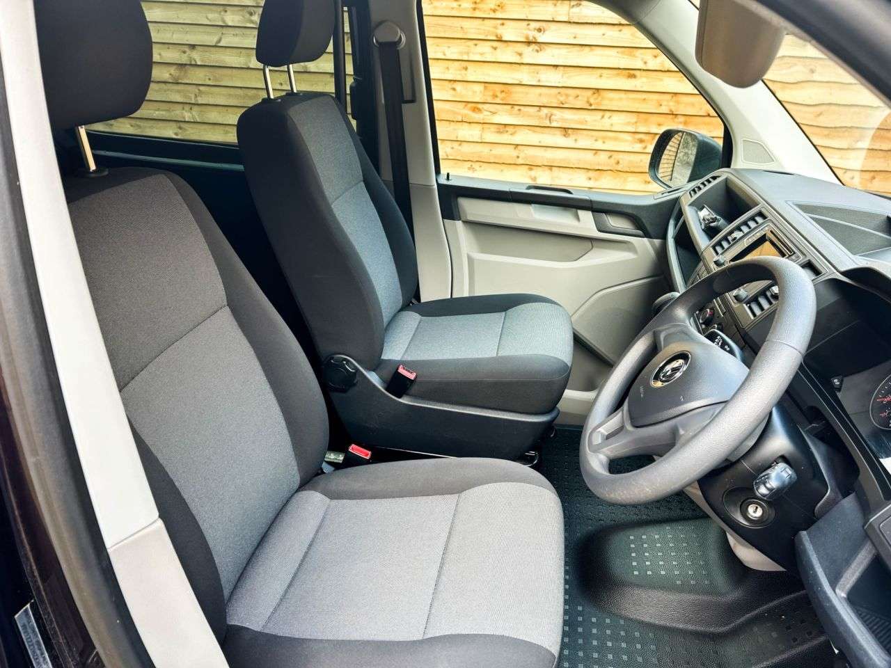 2019 VOLKSWAGEN TRANSPORTER 2019 VOLKSWAGEN TRANSPORTER