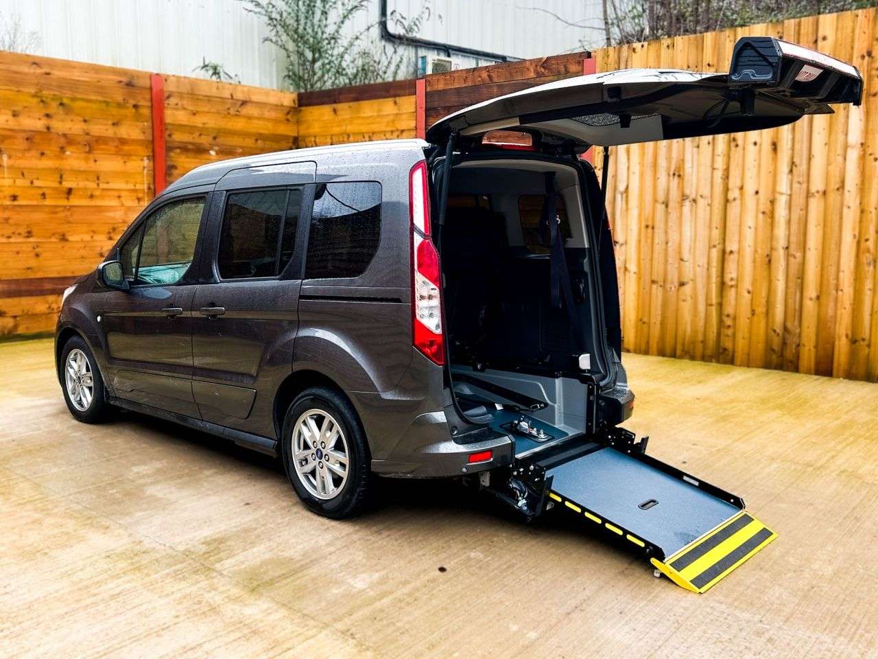 A 2020 FORD TOURNEO CONNECT 5 Seat Auto Wheelchair Accessible Disabled Access Vehicle WAV A 2020 FORD TOURNEO CONNECT 5 Seat Auto Wheelchair Accessible Disabled Access Vehicle WAV