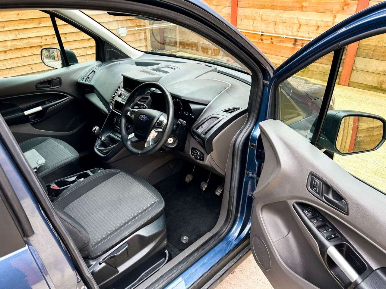 2021 FORD GRAND TOURNEO CONNECT 2021 FORD GRAND TOURNEO CONNECT