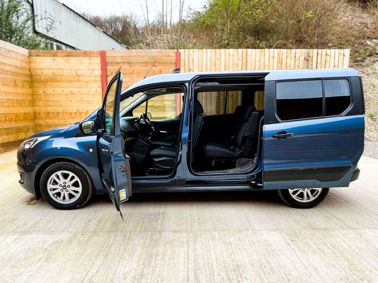 2021 FORD GRAND TOURNEO CONNECT 2021 FORD GRAND TOURNEO CONNECT