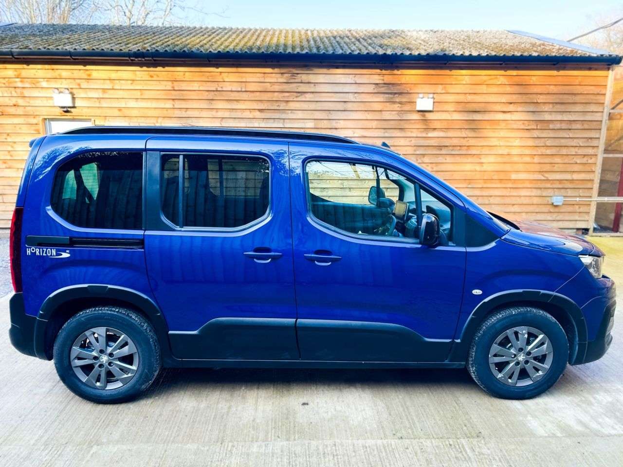 2024 PEUGEOT RIFTER 2024 PEUGEOT RIFTER