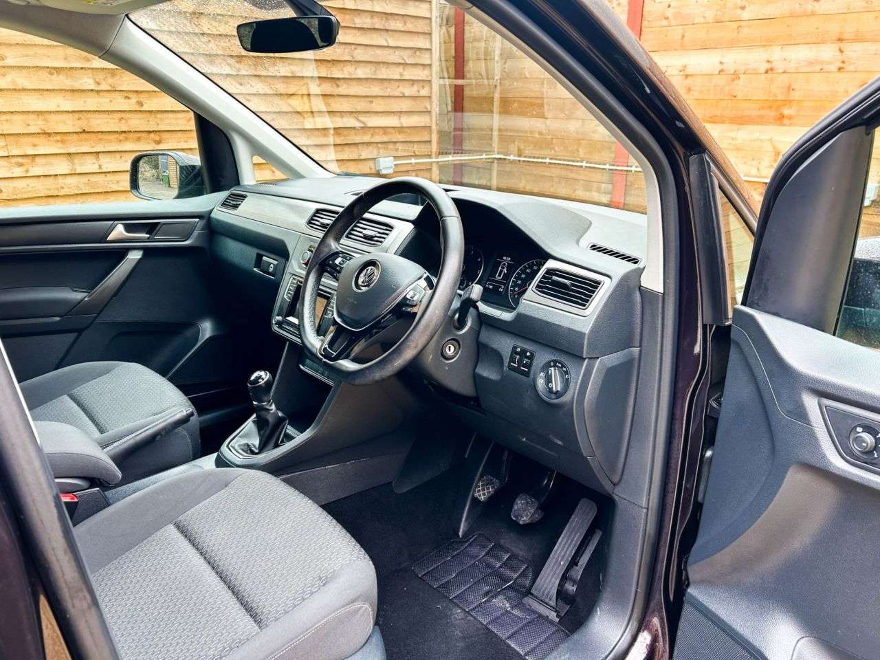 2021 VOLKSWAGEN CADDY MAXI LIFE 2021 VOLKSWAGEN CADDY MAXI LIFE