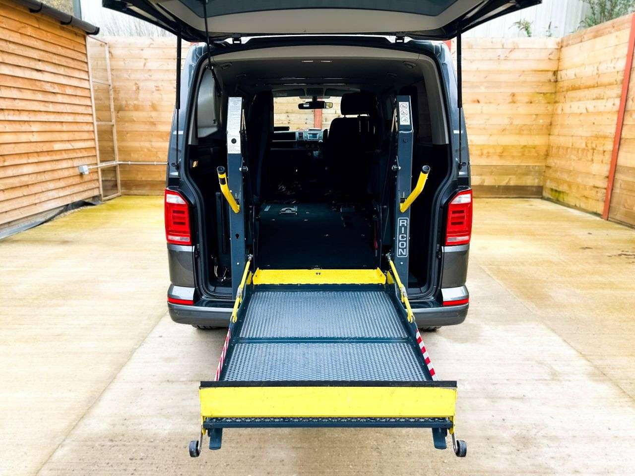 2016 VOLKSWAGEN TRANSPORTER 2016 VOLKSWAGEN TRANSPORTER