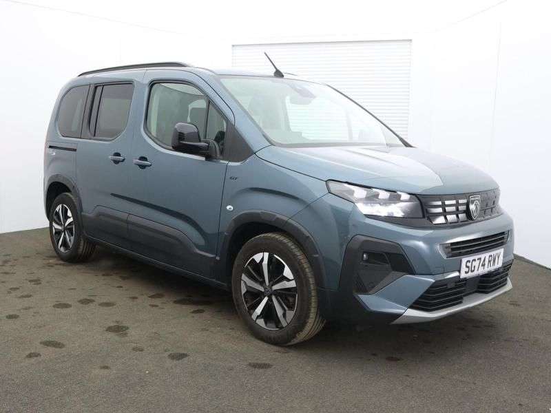 A 2024 PEUGEOT RIFTER 3 Seat Auto Wheelchair Accessible Disabled Access Vehicle WAV A 2024 PEUGEOT RIFTER 3 Seat Auto Wheelchair Accessible Disabled Access Vehicle WAV