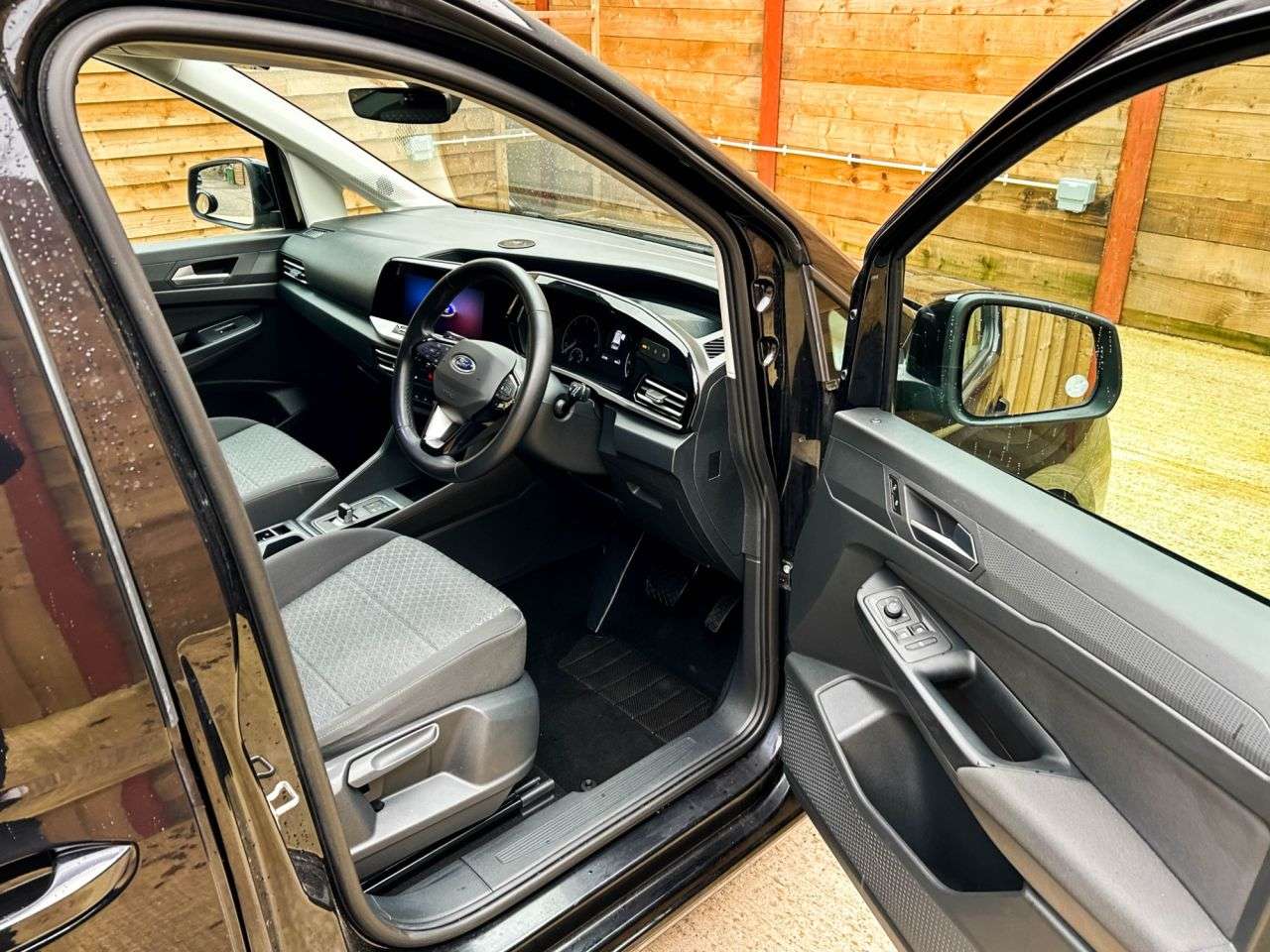 2023 FORD TOURNEO CONNECT 2023 FORD TOURNEO CONNECT