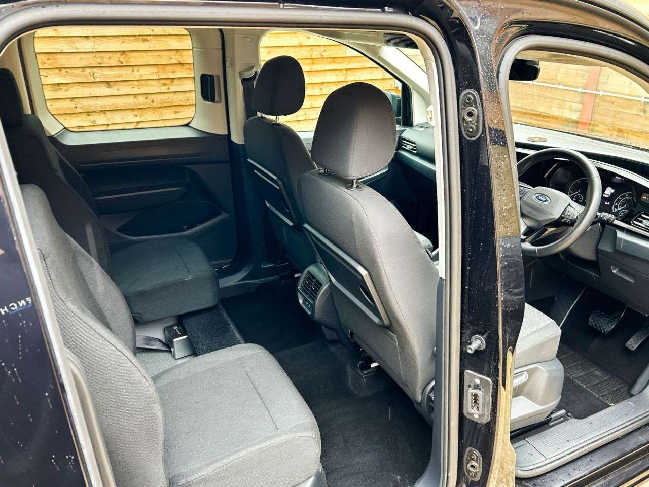 2023 FORD TOURNEO CONNECT 2023 FORD TOURNEO CONNECT