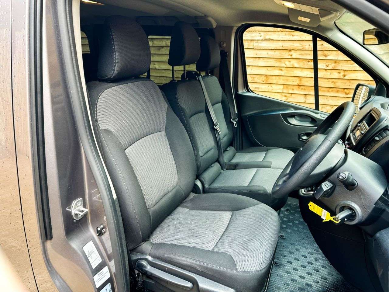 2020 RENAULT TRAFIC 2020 RENAULT TRAFIC