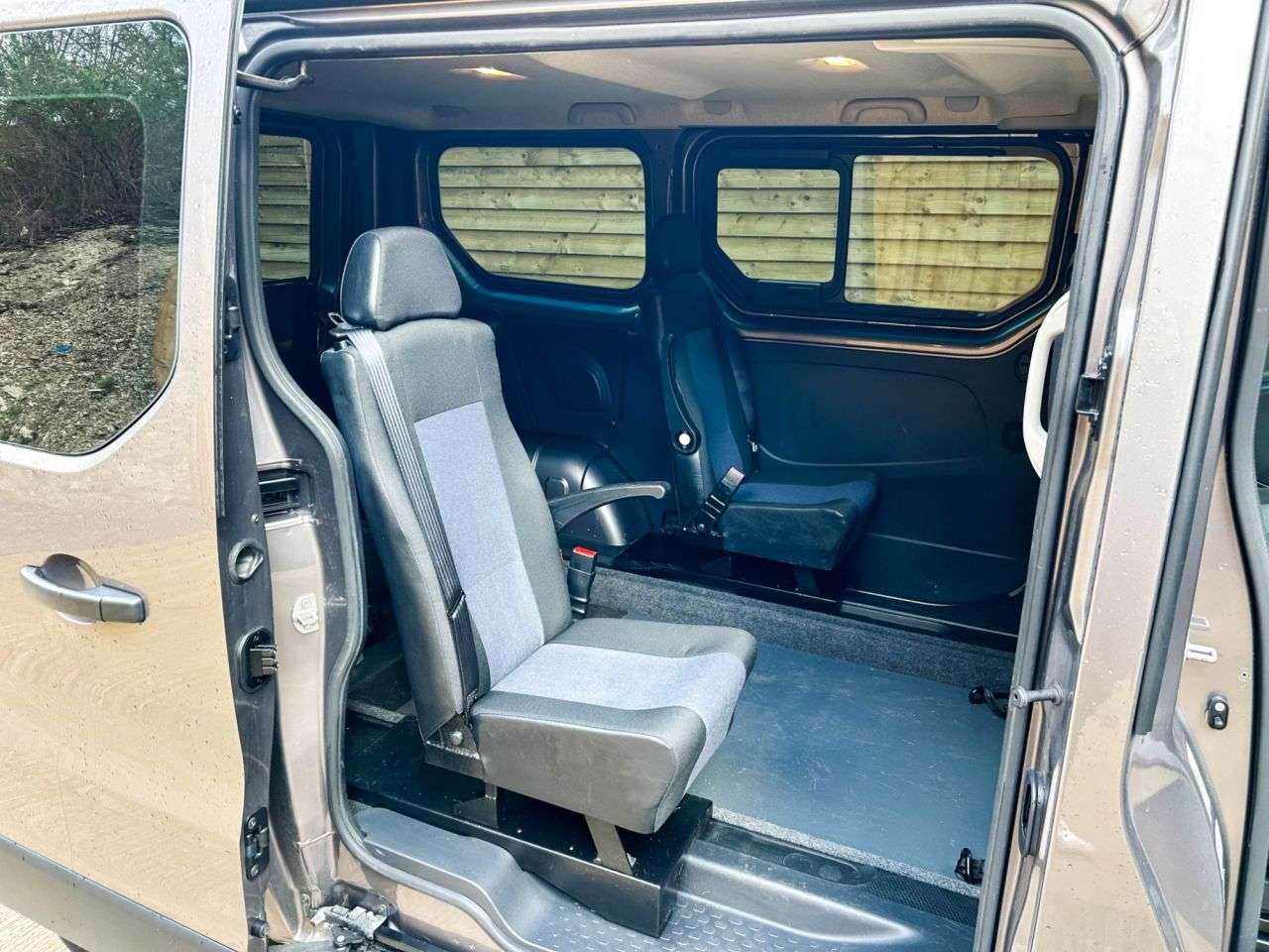 2020 RENAULT TRAFIC 2020 RENAULT TRAFIC