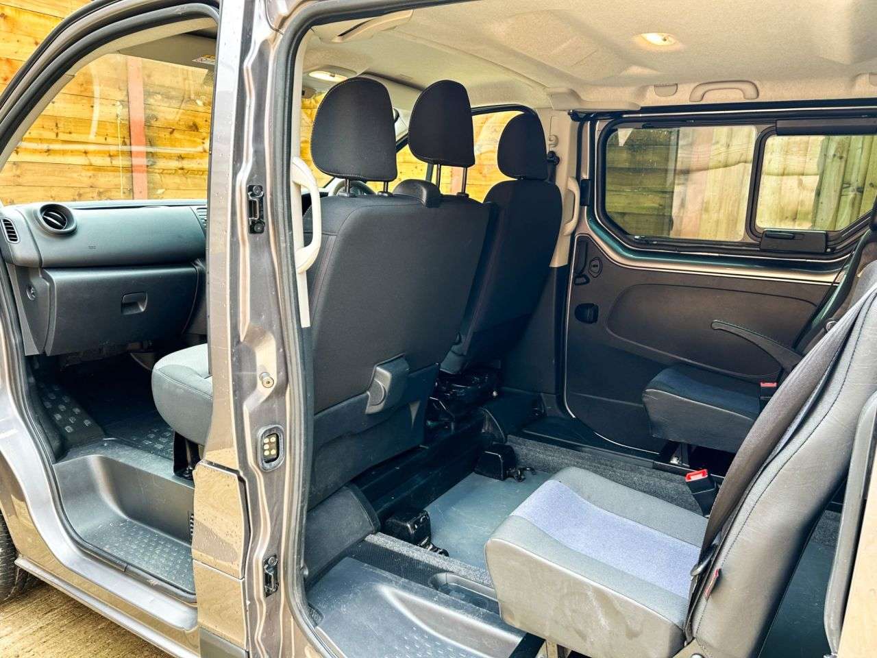 2020 RENAULT TRAFIC 2020 RENAULT TRAFIC