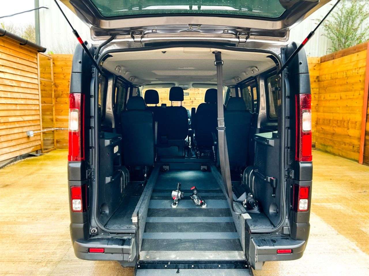 2020 RENAULT TRAFIC 2020 RENAULT TRAFIC