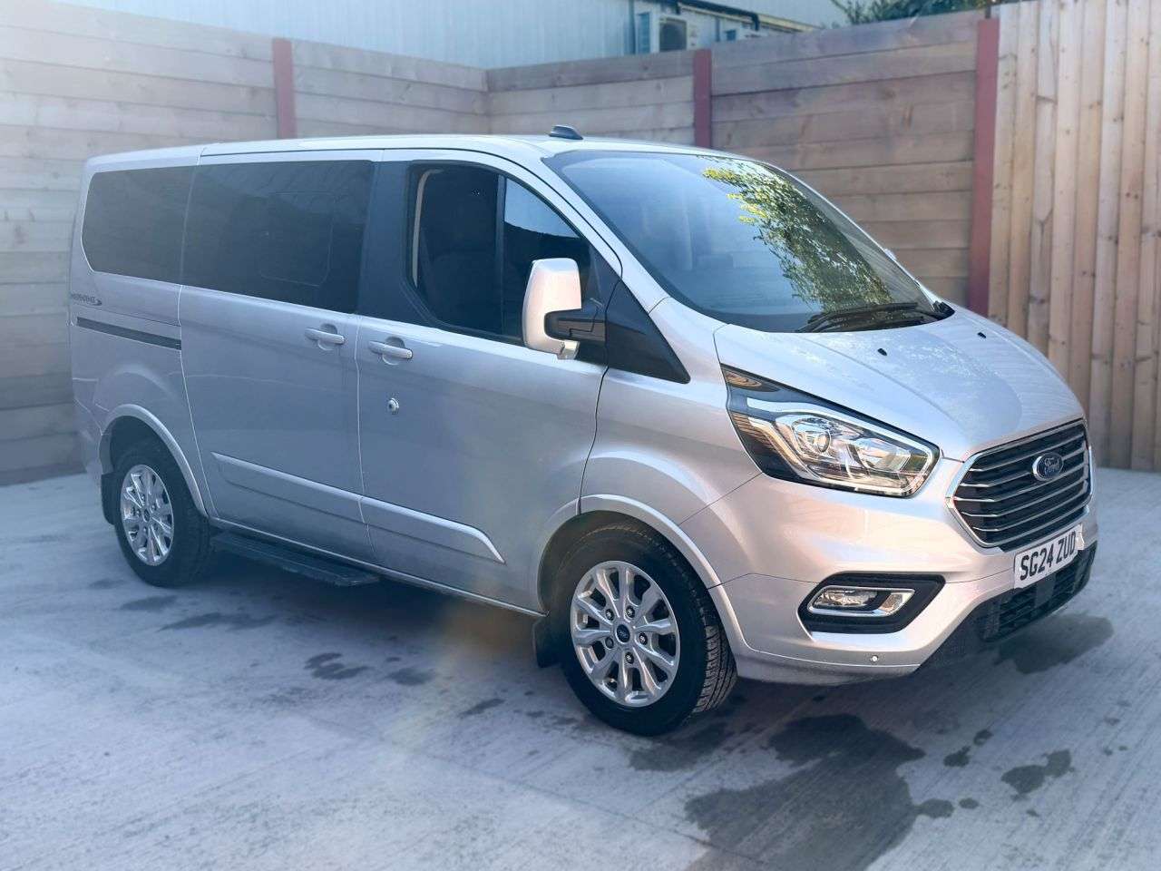 A 2024 FORD TOURNEO CUSTOM 3 Seat Passenger Transfer Wheelchair Accessible Disabled Access Vehicle WAV A 2024 FORD TOURNEO CUSTOM 3 Seat Passenger Transfer Wheelchair Accessible Disabled Access Vehicle WAV