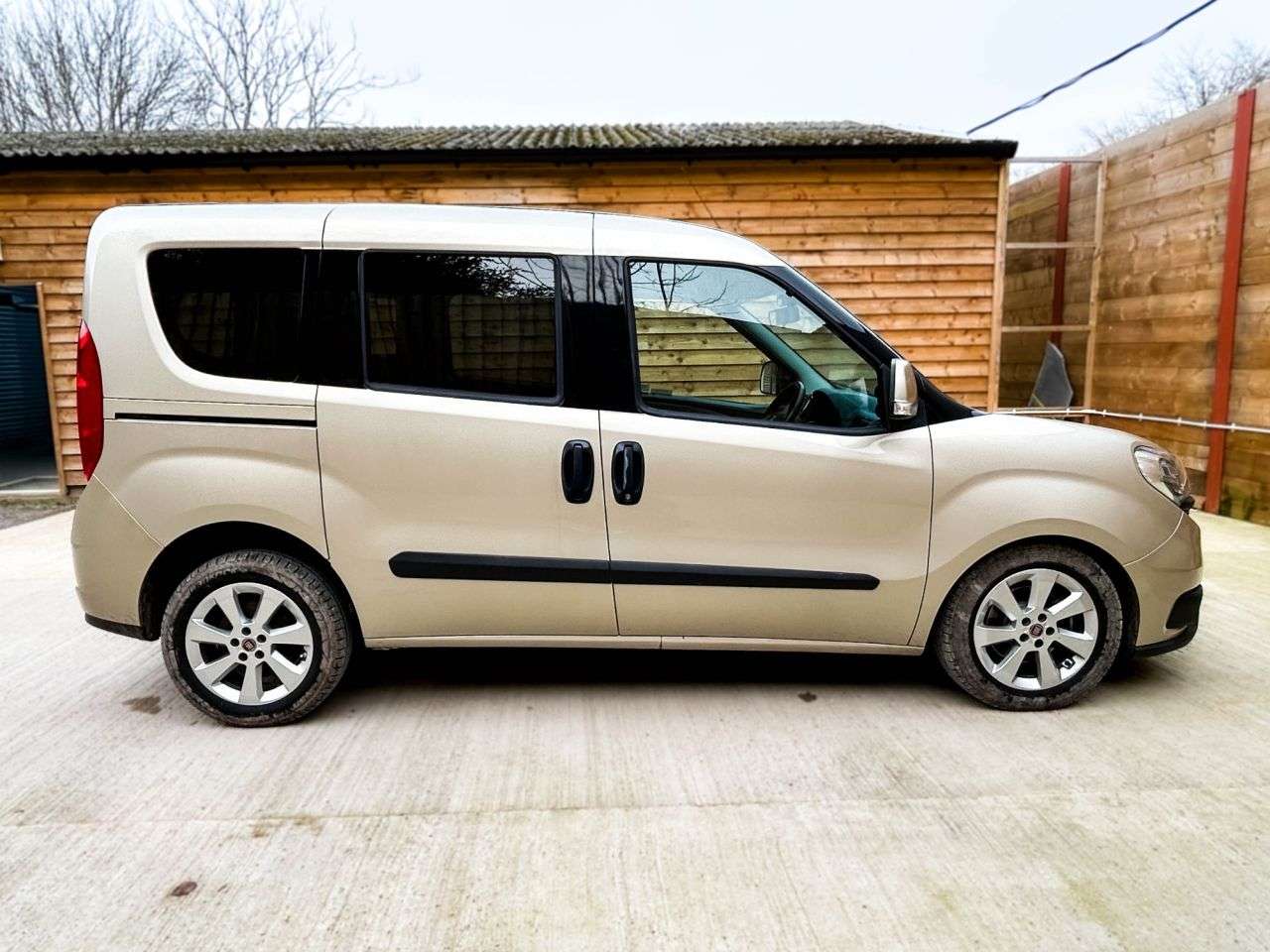2015 FIAT DOBLO 2015 FIAT DOBLO