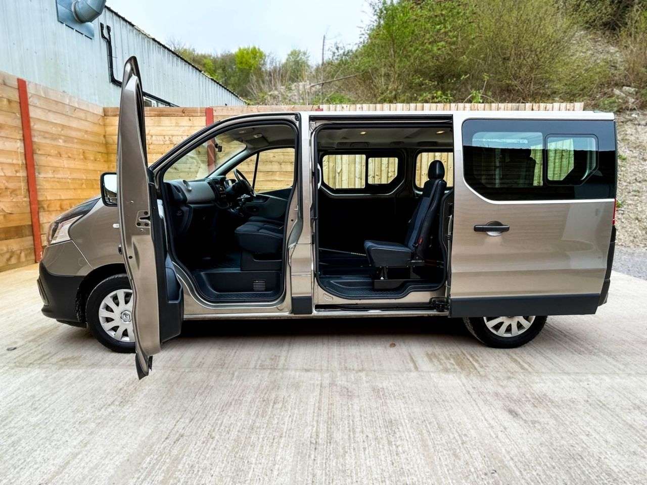 2019 RENAULT TRAFIC 2019 RENAULT TRAFIC