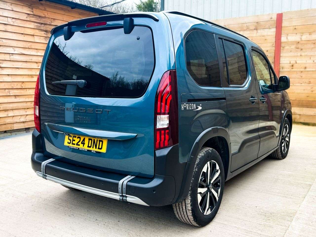 2024 PEUGEOT RIFTER 2024 PEUGEOT RIFTER