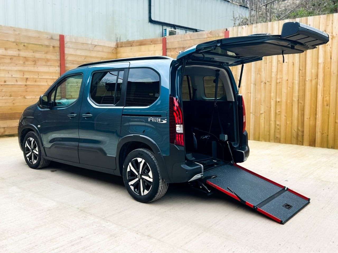 A 2024 PEUGEOT RIFTER 3 Seat Auto Wheelchair Accessible Disabled Access Vehicle WAV A 2024 PEUGEOT RIFTER 3 Seat Auto Wheelchair Accessible Disabled Access Vehicle WAV